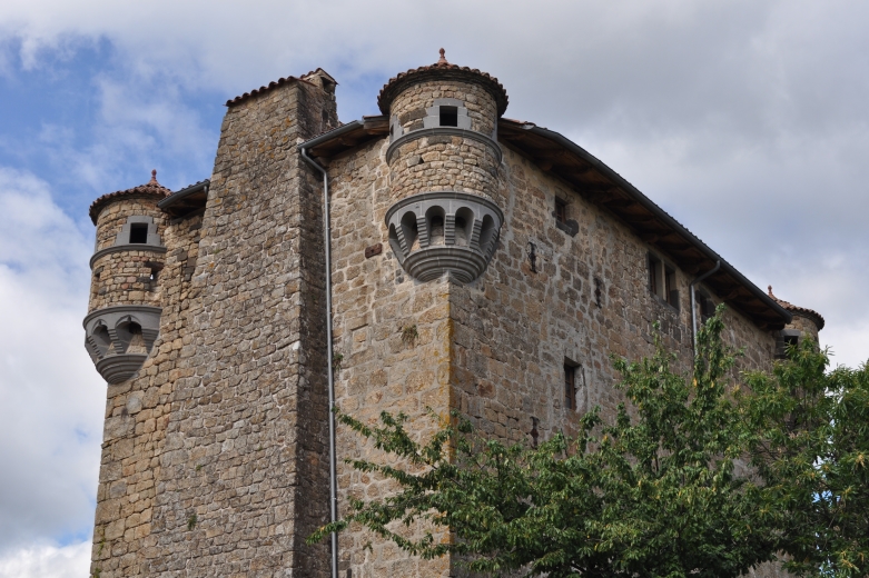 Le château de Hautségur