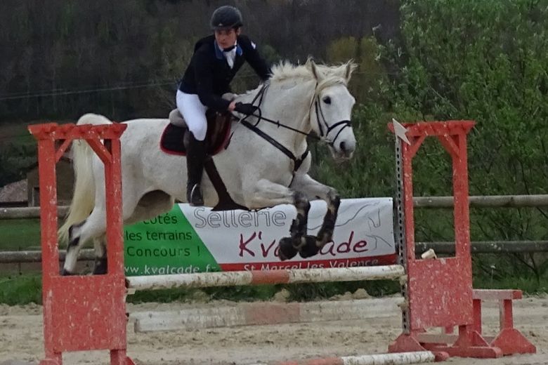 Privas-Equitation-Quentin-et-Acrobaat